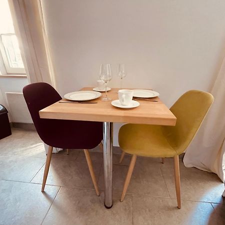 Albuconis 2 Appartement 1 Chambre اوبيسون المظهر الخارجي الصورة